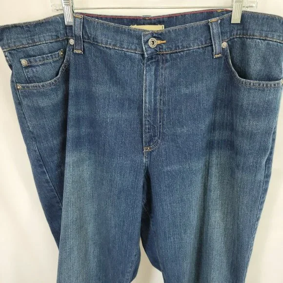 L.L. Bean Natural Fit 42x29 (Actual 43x29 1/4) 100% Cotton Blue Denim Jeans - Picture 5 of 8